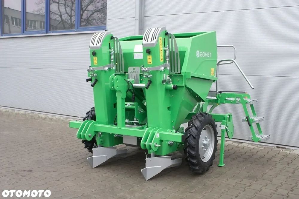 Bomet Sadzarka do ziemniaków S339 - 12