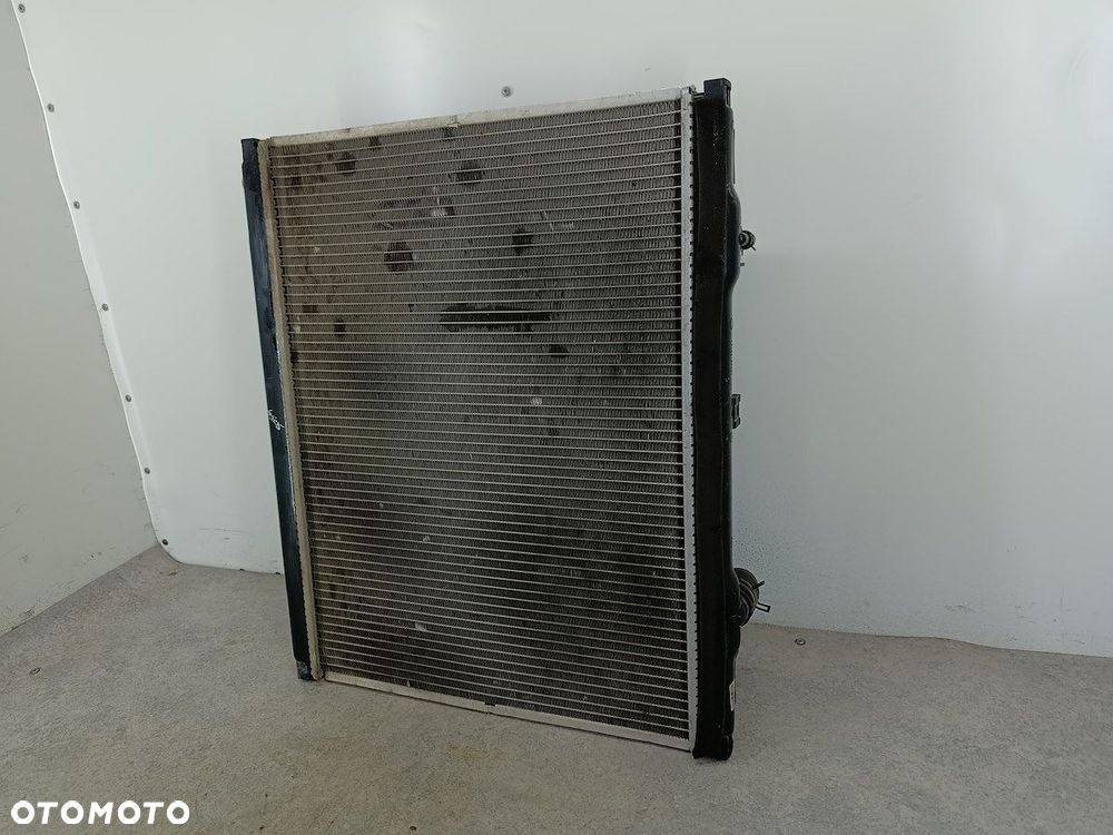 CHŁODNICA WODY AUTOMAT KIA SORENTO I 2.5 CRDI - 6