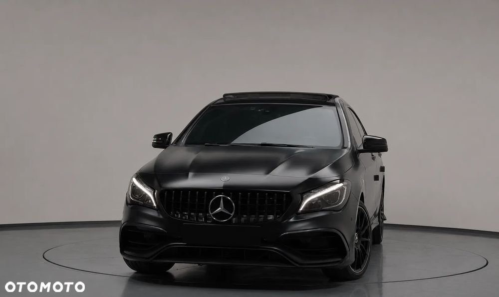 Mercedes-Benz CLA 250 4-Matic AMG Line - 3