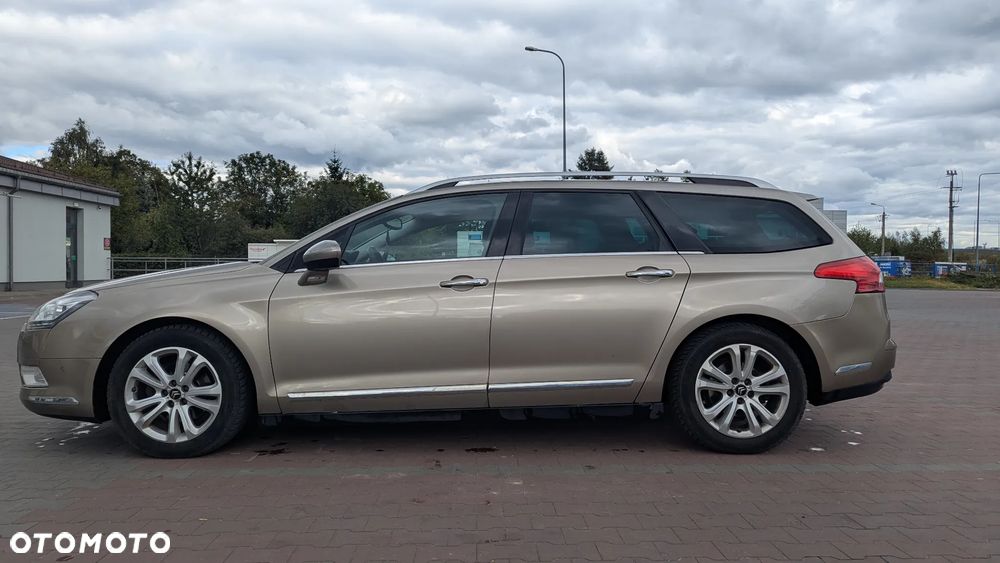 Citroën C5 Tourer HDi 135 FAP Confort - 4