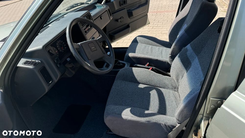 Volvo 340 1.6D DL Sedan - 9