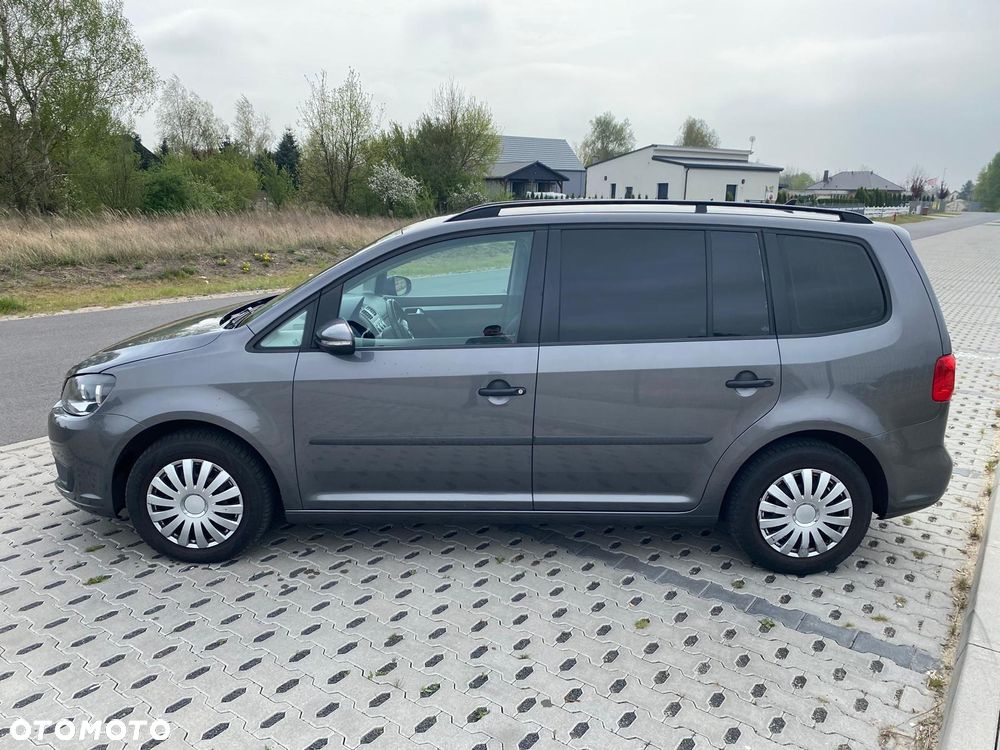Volkswagen Touran 1.6 TDI DPF DSG Highline - 4