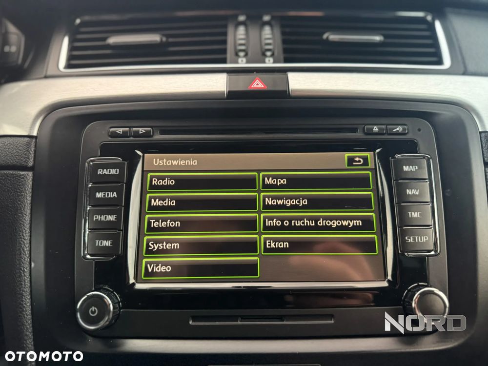 Skoda Superb 2.0 TDI Elegance - 26