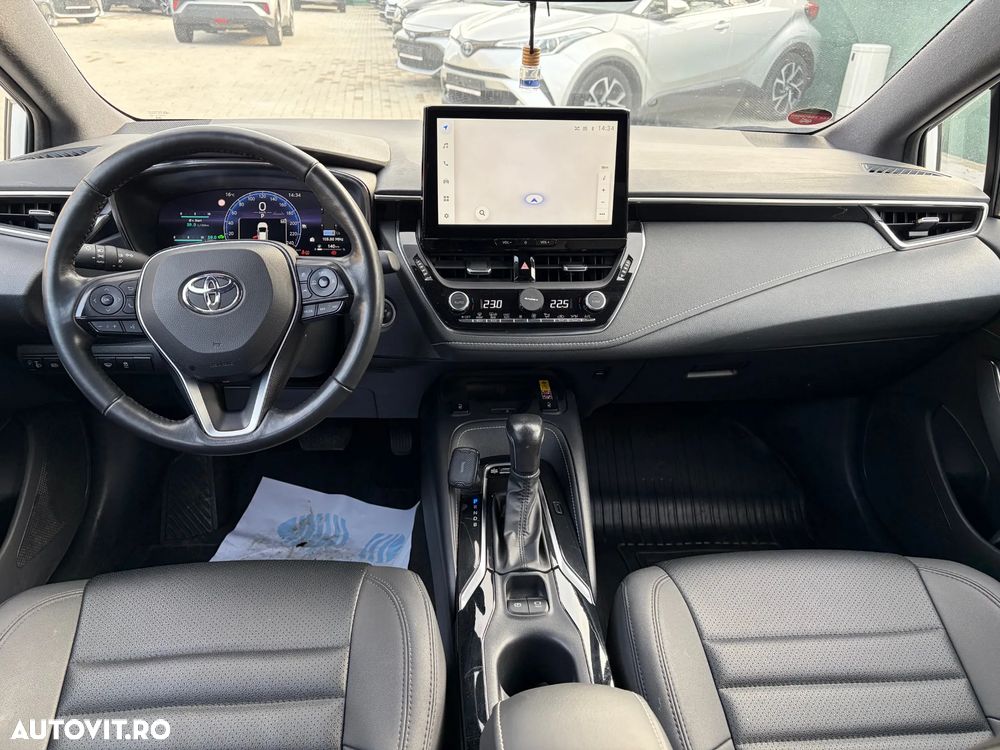 Toyota Corolla 1.8 Hybrid Touring Sports Business Edition - 6