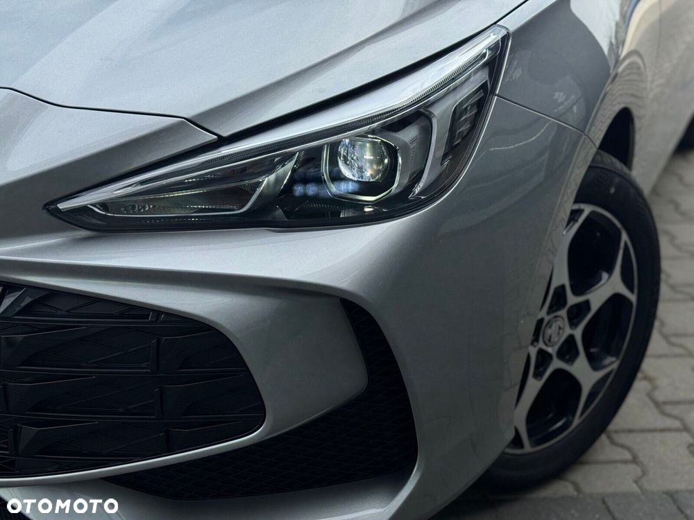 MG MG3 1.5 HEV+ Exclusive - 8