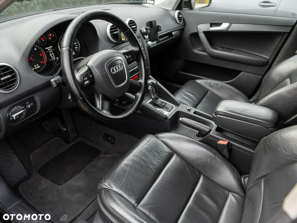 Audi A3 Sportback 2.0 TDI DPF S line Sportpaket (plus) - 5