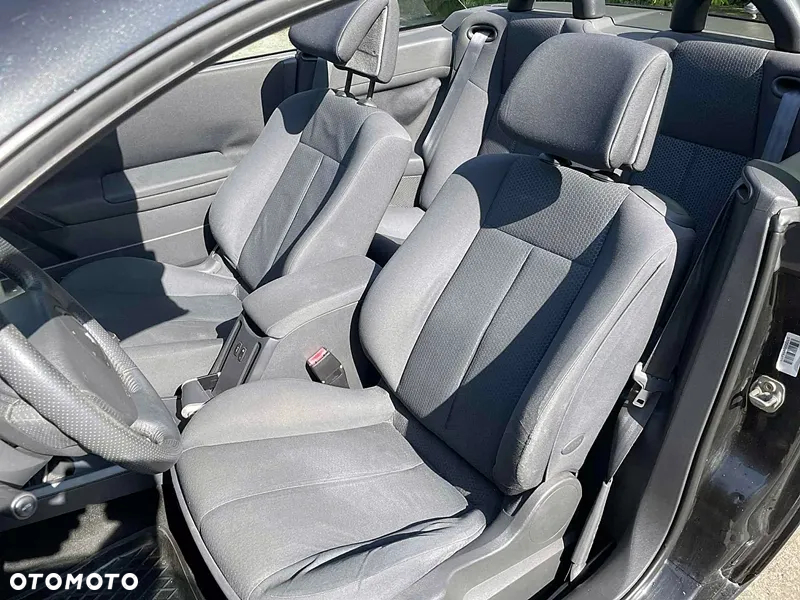 Renault Megane CC 2.0 Luxe Dynamique - 11