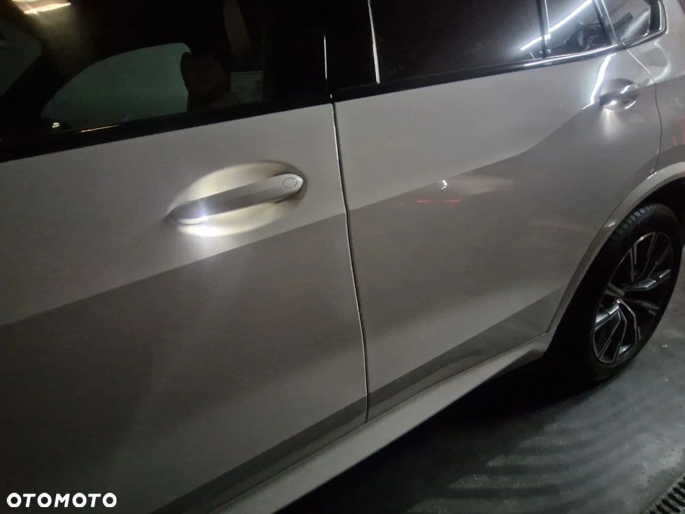 BMW X5 xDrive25d - 27