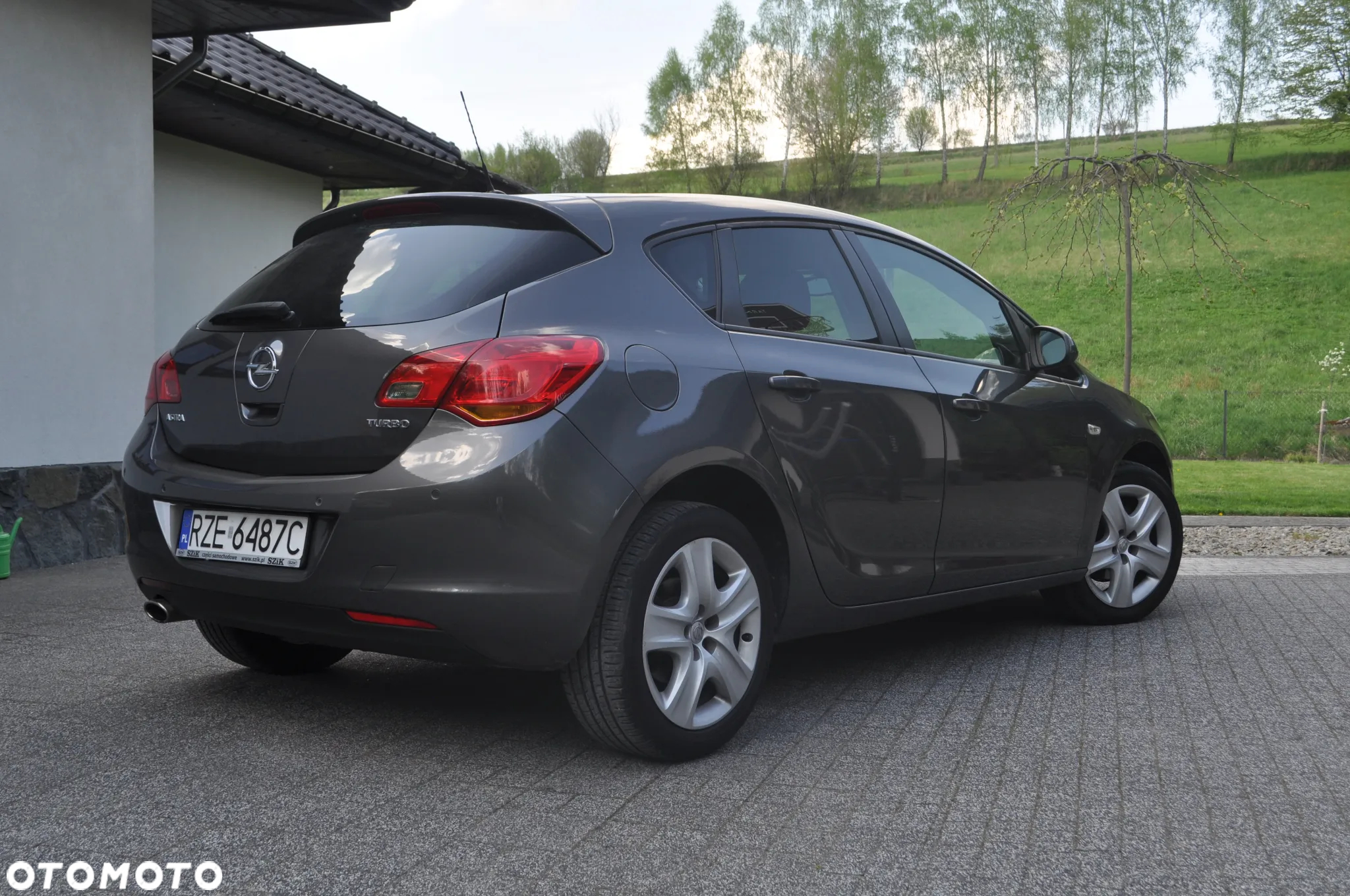 Opel Astra IV 1.4 T Cosmo S&S - 10