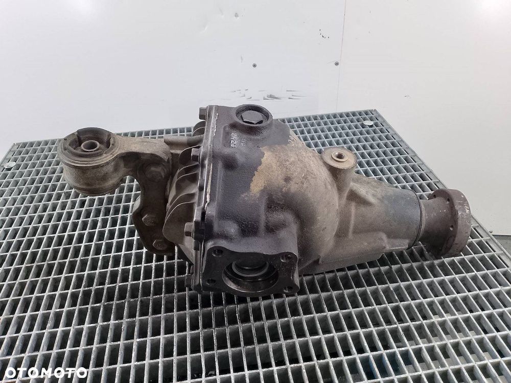 DYFERENCJAŁ PRZÓD KIA SORENTO I 2K23 2.5 CRDI - 4