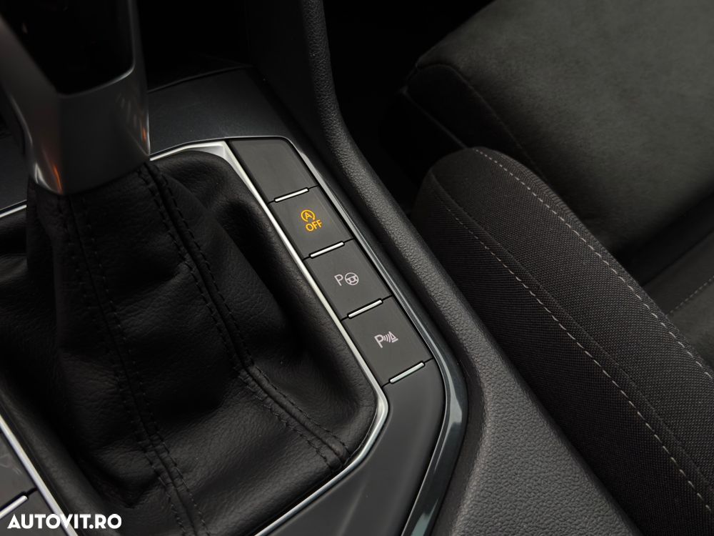 Volkswagen Tiguan - 13