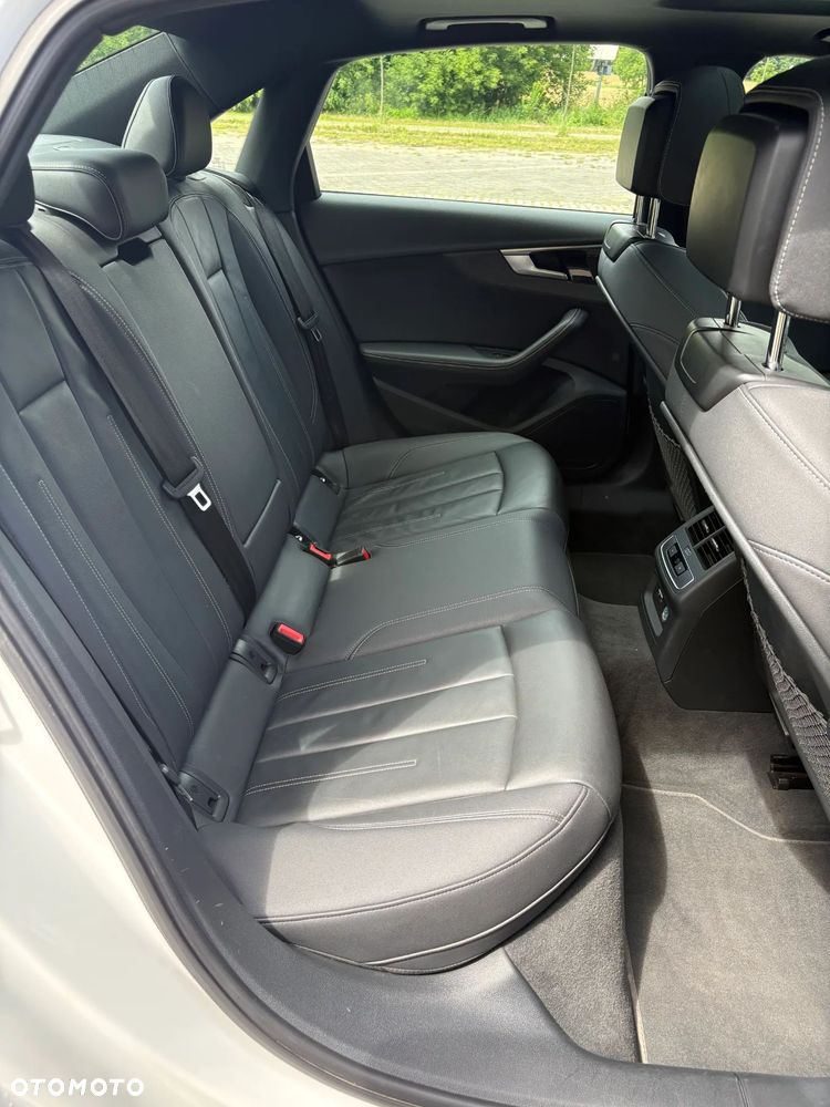 Audi A4 Limousine 45 TFSI quattro S tronic S line - 26