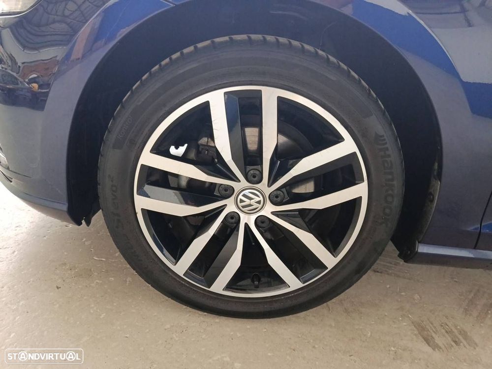 VW Golf 1.0 TSI Confortline - 11