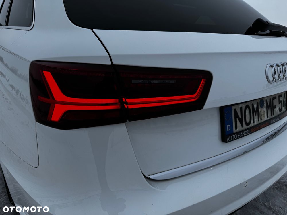 Audi A6 Avant 2.0 TDI Ultra DPF S tronic - 12