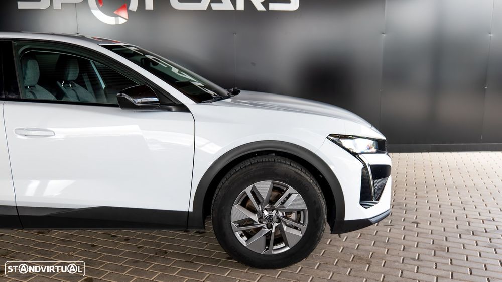 Peugeot 408 1.2 PureTech Allure EAT8 - 5