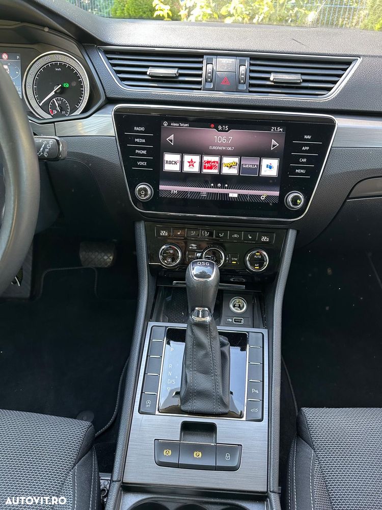 Skoda Superb 2.0 TDI DSG Style - 3