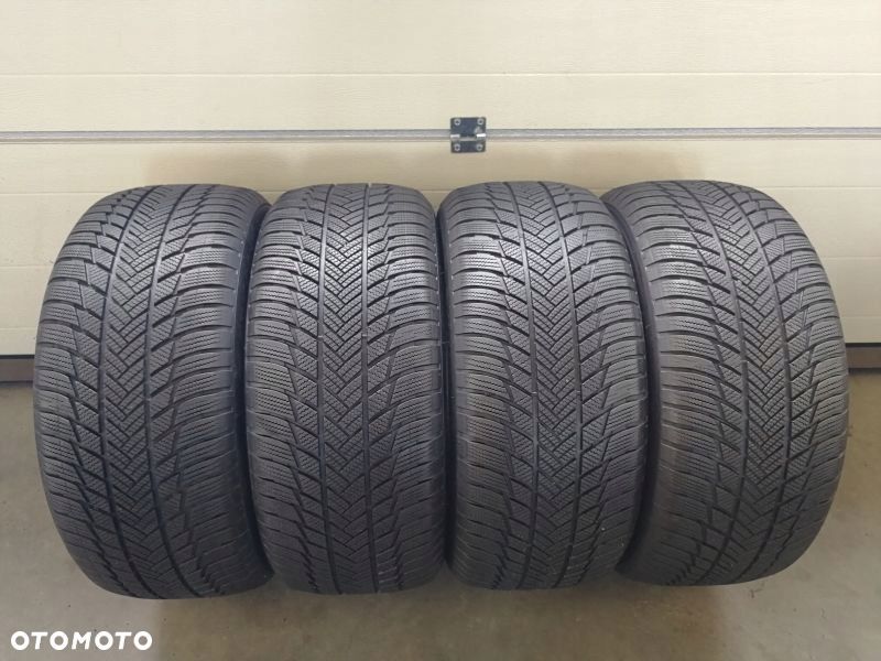 Opony zimowe 265/50 R 19 Bridgestone Blizzak LM001