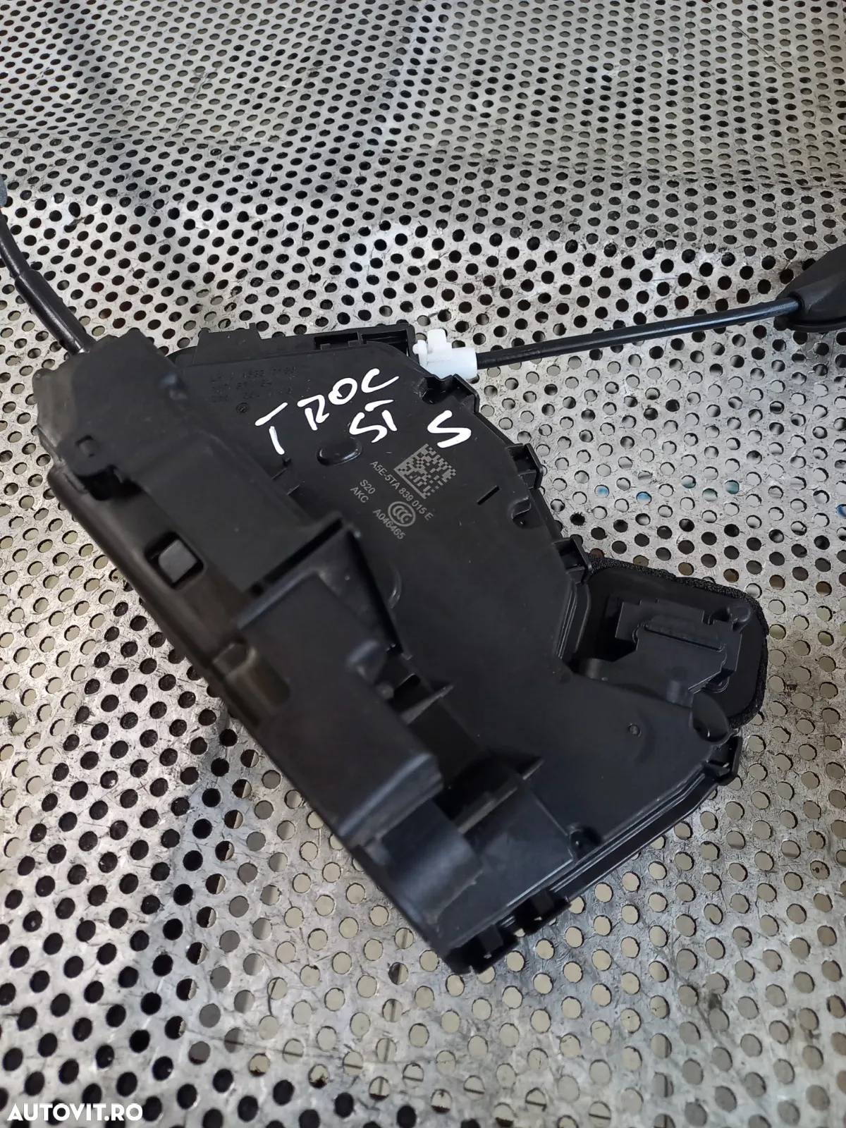 Broasca Blocator Incuietoare Usa Spate Vw T-Roc Passat B8 Touran Golf 7 Skoda Seat Ateca Cod 5TAE 5 - 7