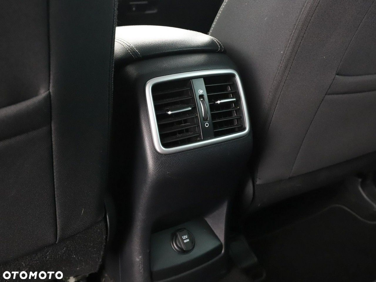Kia Sportage 1.6 GDI L Business Line 2WD - 33