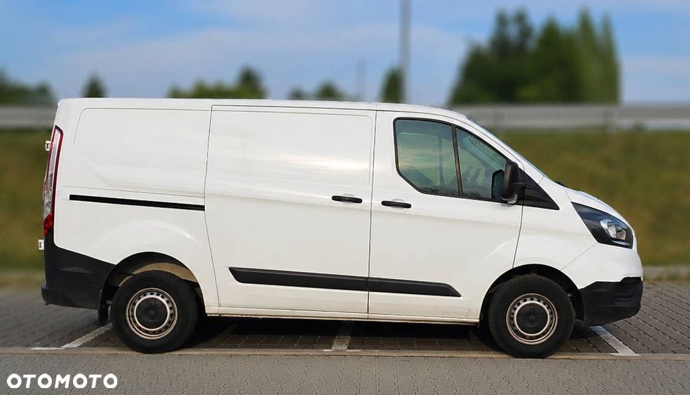 Ford TRANSIT CUSTOM 2.0 - 5