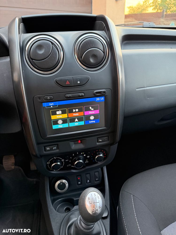 Dacia Duster 1.5 dCi 4x4 Prestige - 11