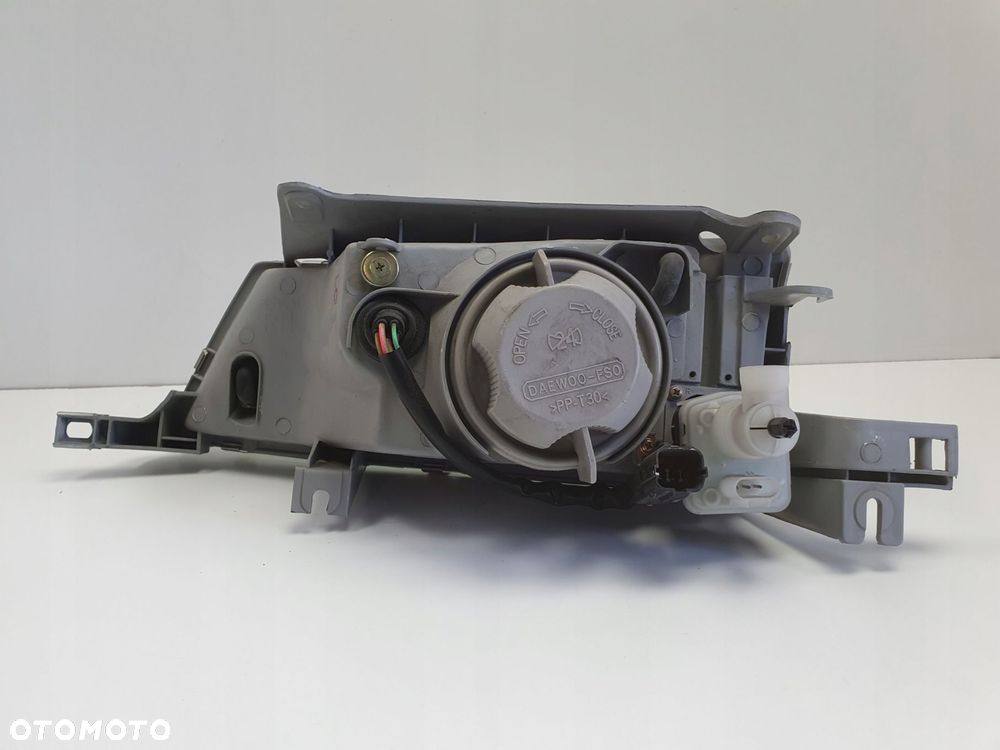 LAMPA PRAWA Daewoo Nexia ORYGINALNA PRZEDNIA prawy przód EUROPA NOWA - 4