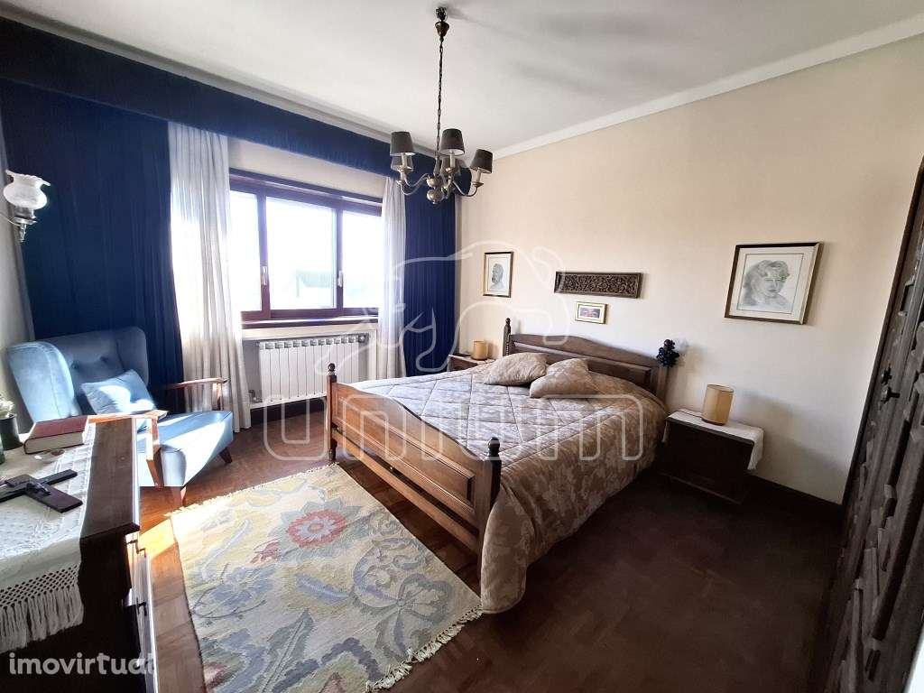 Moradia Isolada T5 com jardim - Grande imagem: 4/42