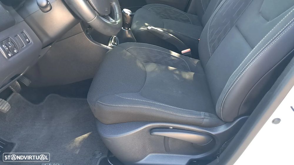 Renault Clio 1.5 dCi Limited EDition - 19