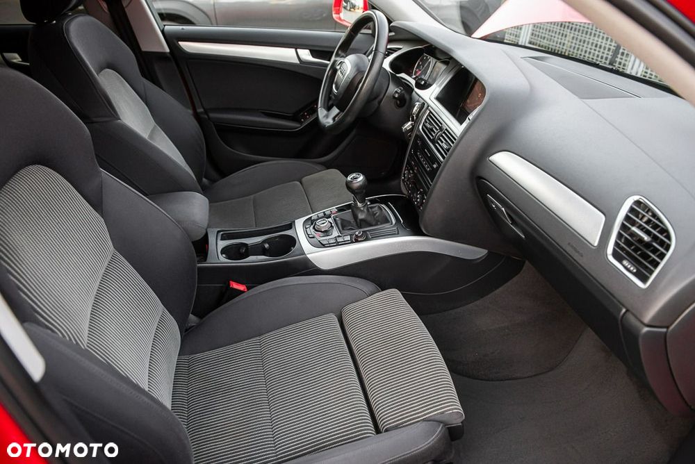 Audi A4 Avant - 9