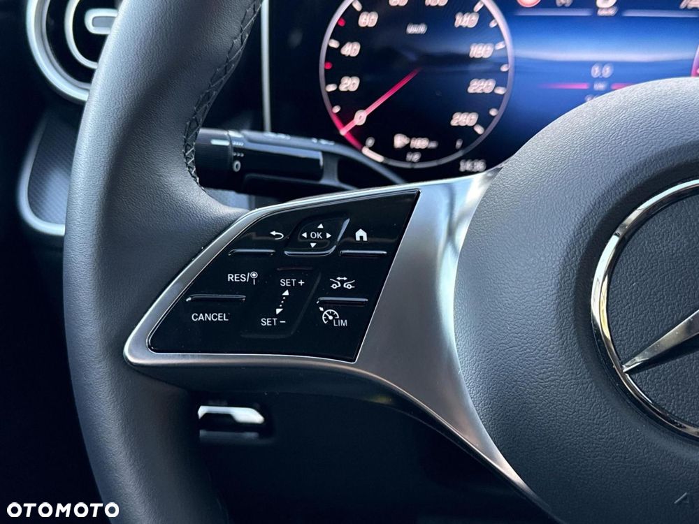 Mercedes-Benz GLC - 17