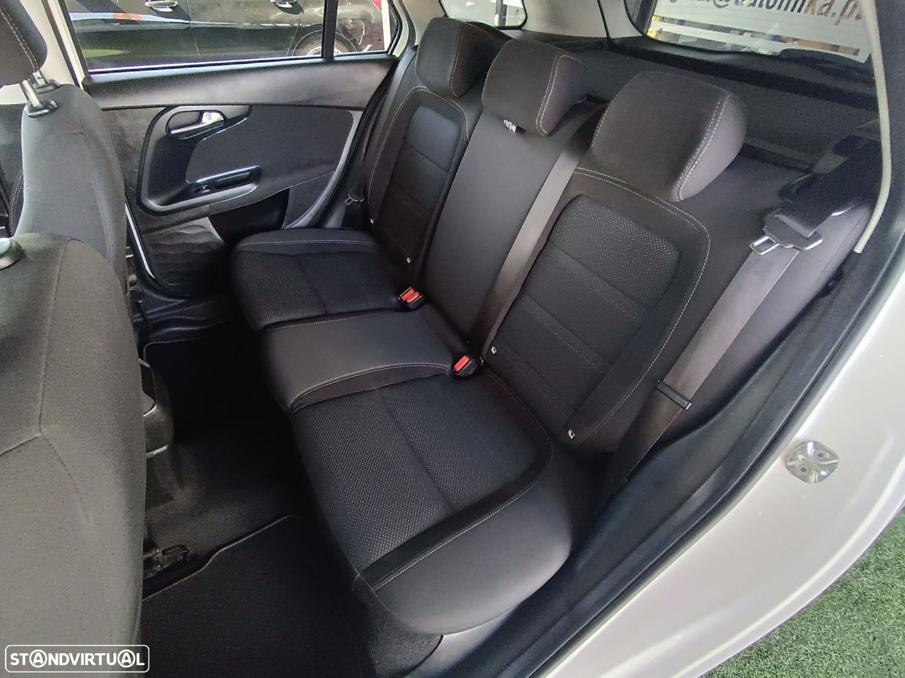 Fiat Tipo Station Wagon 1.3 M-Jet Easy J17 - 20