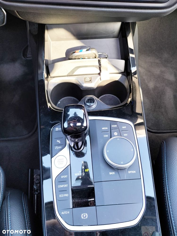 BMW Seria 1 - 13