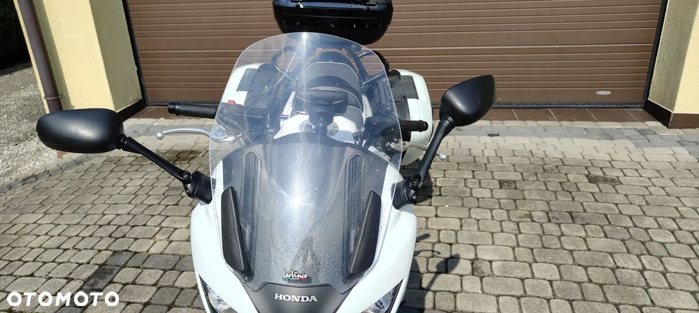 Honda CBF - 11