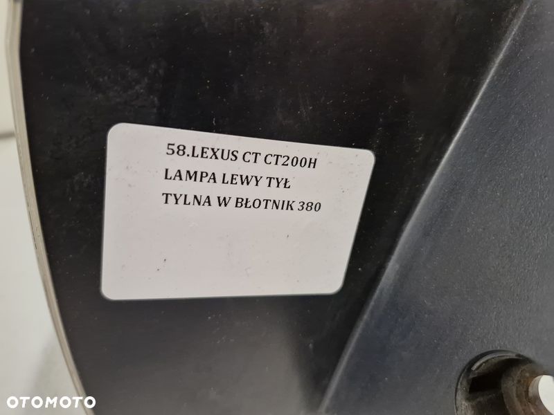 LEXUS CT CT200H LAMPA LEWY TYŁ TYLNA W BŁOTNIK - 8