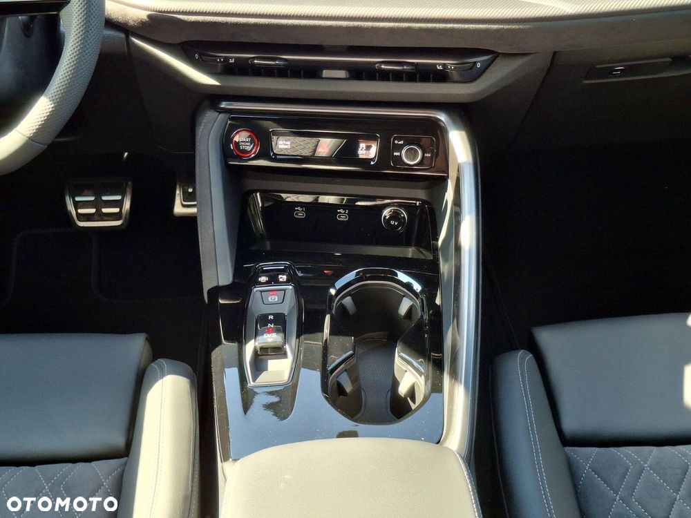 Audi SQ5 Sportback - 16