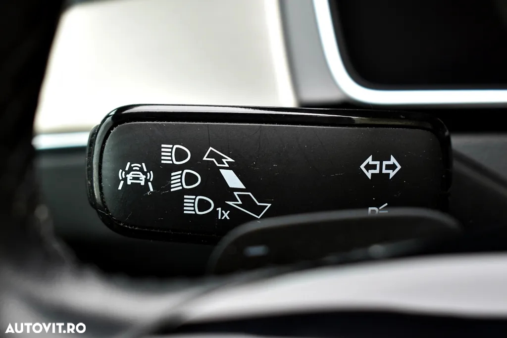 Volkswagen Passat Variant 2.0 BiTDI 4Mot DSG Highline - 16