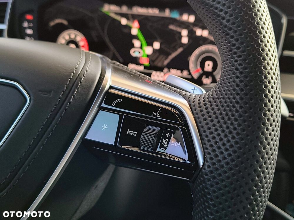 Audi S8 - 14