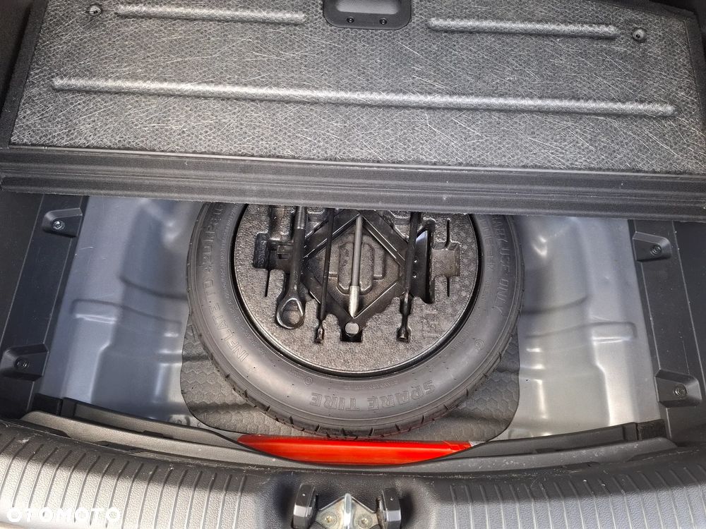 Hyundai i30 1.4 Classic + - 31
