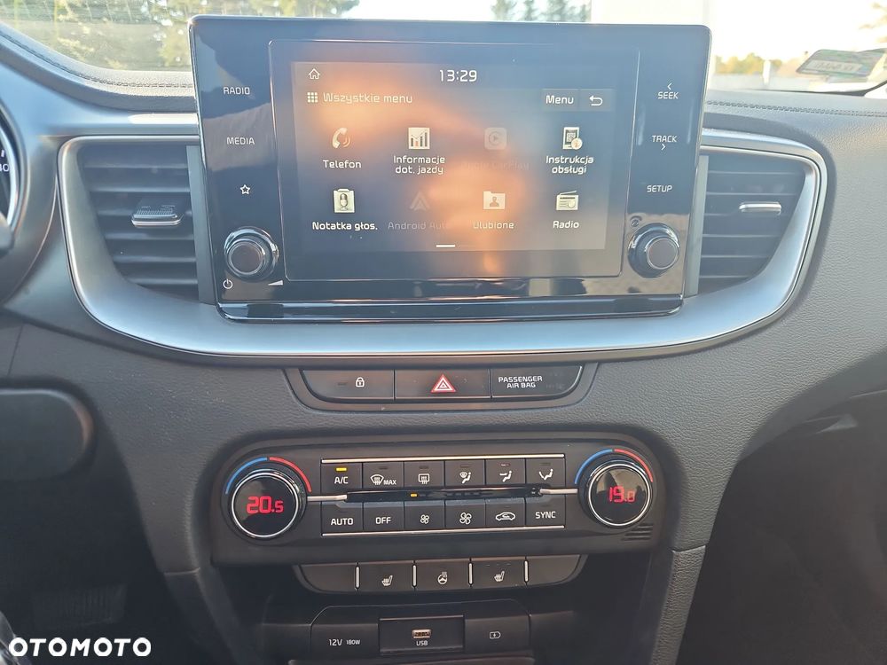 Kia XCeed 1.5 T-GDI M DCT - 11