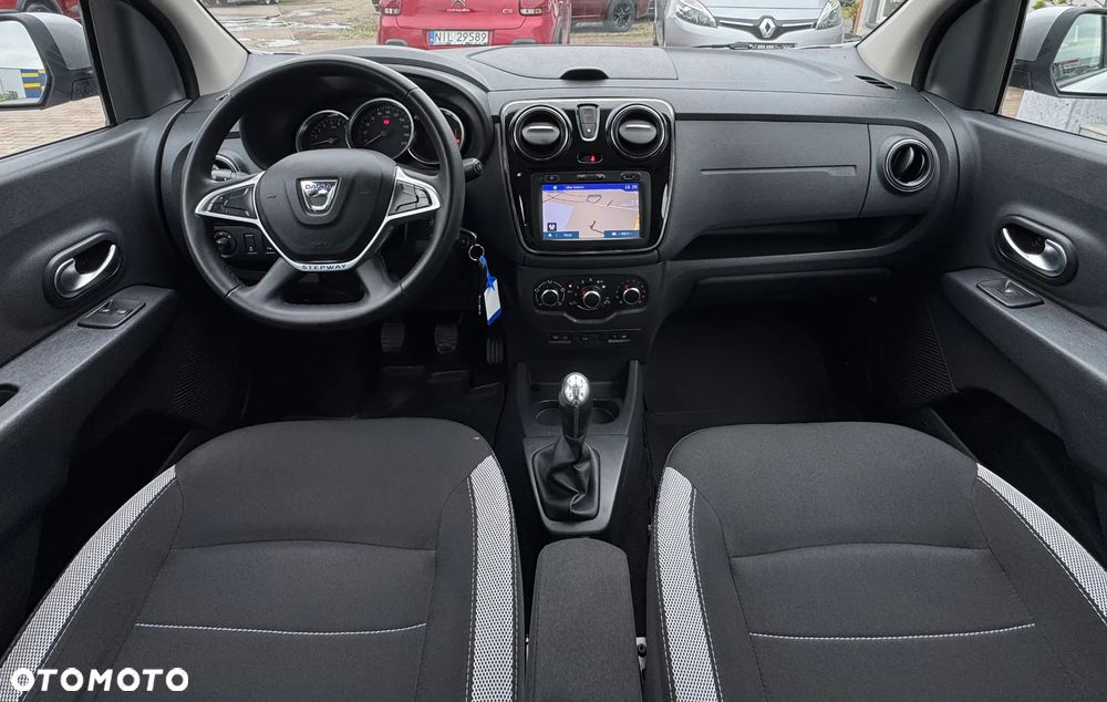 Dacia Lodgy TCe 115 Stepway - 18