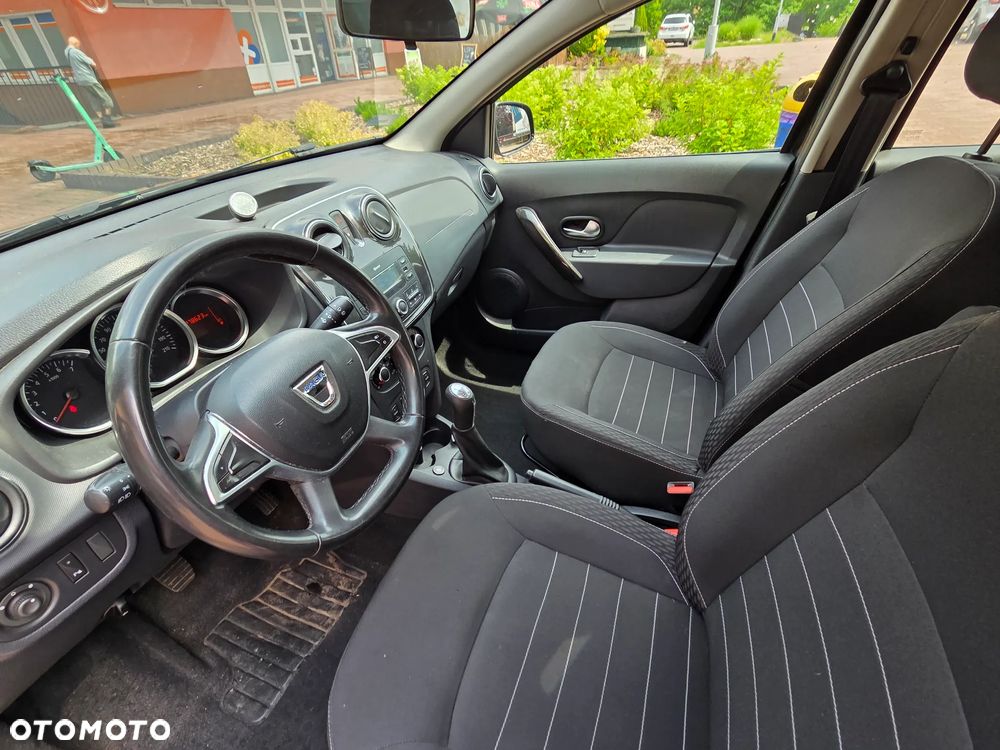 Dacia Sandero 1.0 SCe Laureate - 10