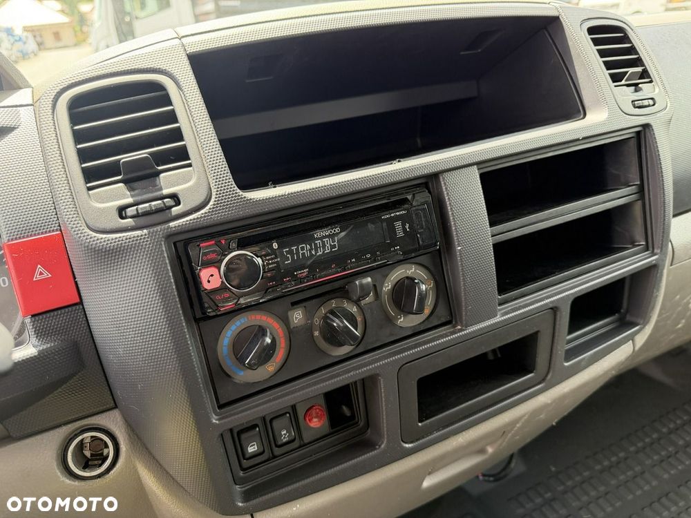 Nissan Cabstar - 30