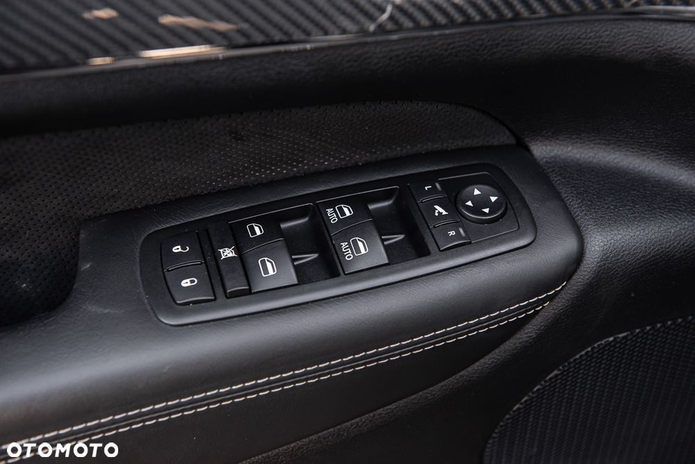 Jeep Grand Cherokee 6.4 V8 Hemi 4WD Automatik SRT - 16