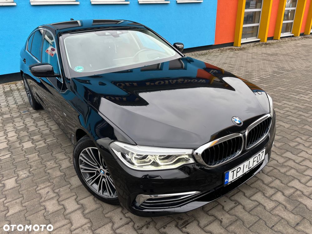 BMW Seria 5 520d xDrive Luxury Line sport - 14