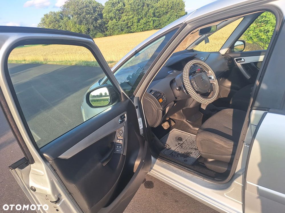 Citroën C4 Picasso ver-1-6-hdi-equilibre-navi-pack-mcp - 6