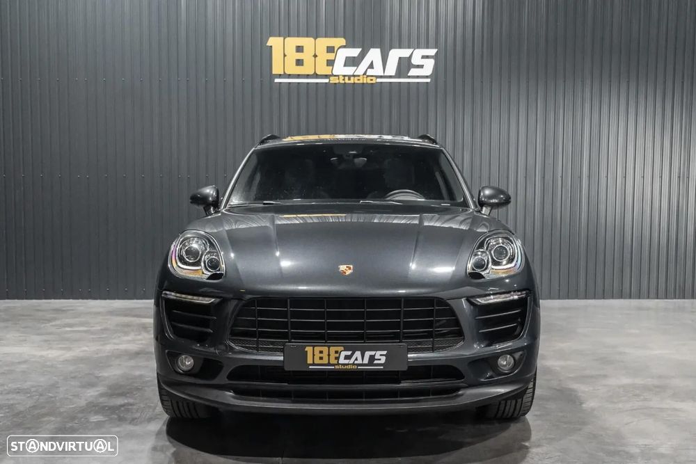 Porsche Macan - 37