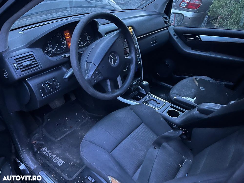 Dezmembrez Mercedes Benz B180 B200 cdi automat negru 2007 - 8