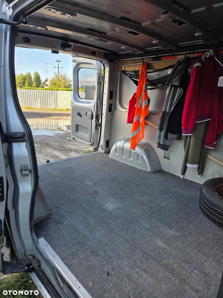 Opel Vivaro - 13
