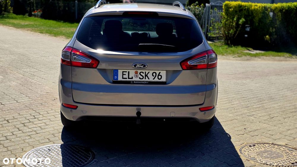 Ford Mondeo 2.0 TDCi Ghia X - 13