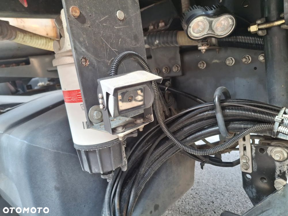 Renault C280 Zamiatarka SEMAT Zoeller FAUN Karcher 2 Silniki Rura Do Liści Listwy Ciśnieniowe Lanca 2 Zbiorniki Wody Szczotki L/R 2018r Euro 6 Motogodziny: 740MTH - 12